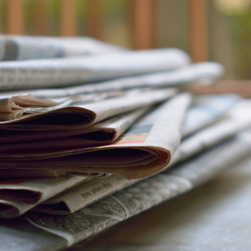 Hướng Dẫn Cách Gói Quà Không Cần Hộp Bằng Báo Giấy Cũ