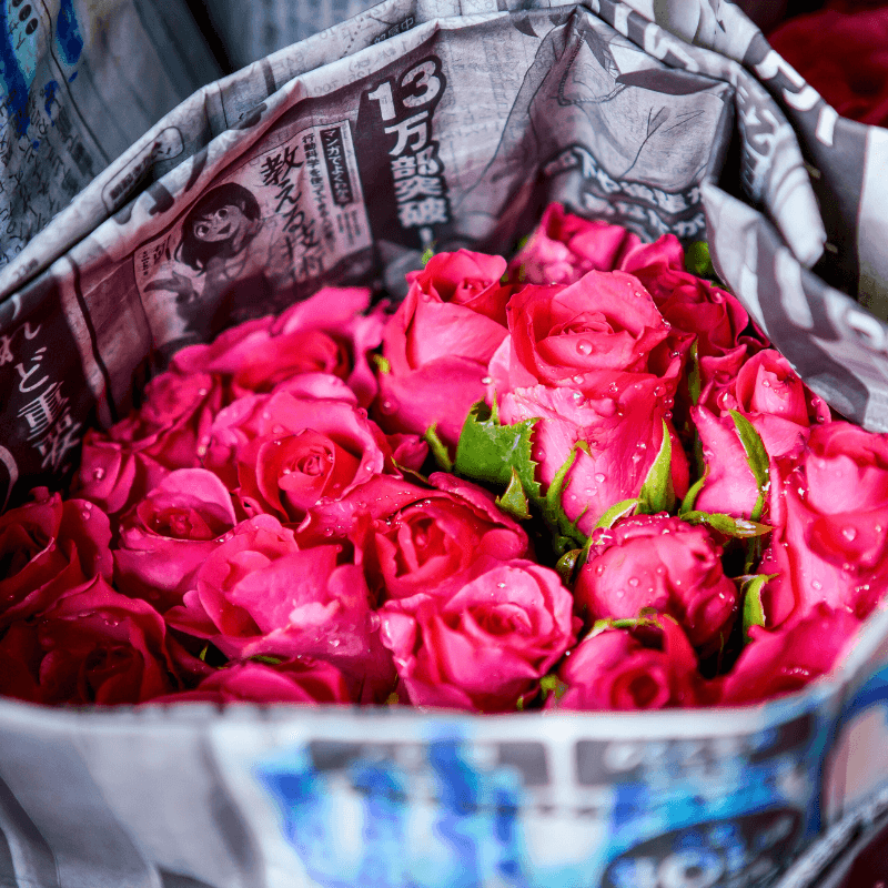 Cách Gói Hoa Bằng Giấy Báo